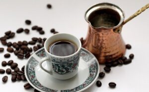 نحوه درست كردن قهوه ترک با قهوه جوش