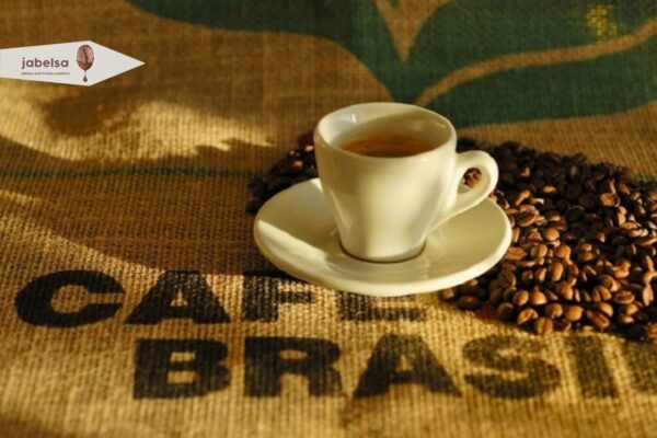 کدام کشور بیشترین قهوه را تولید میکند