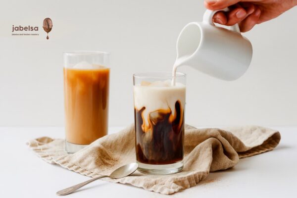 طرز تهیه شیر قهوه بدون دستگاه